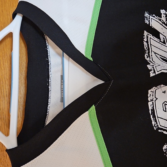 AUTHENTIC PUCK HCKY OVERKILL 'THE YEARS OF DECAY' HOCKEY JERSEY 3XL SKULL - Picture 9 of 12